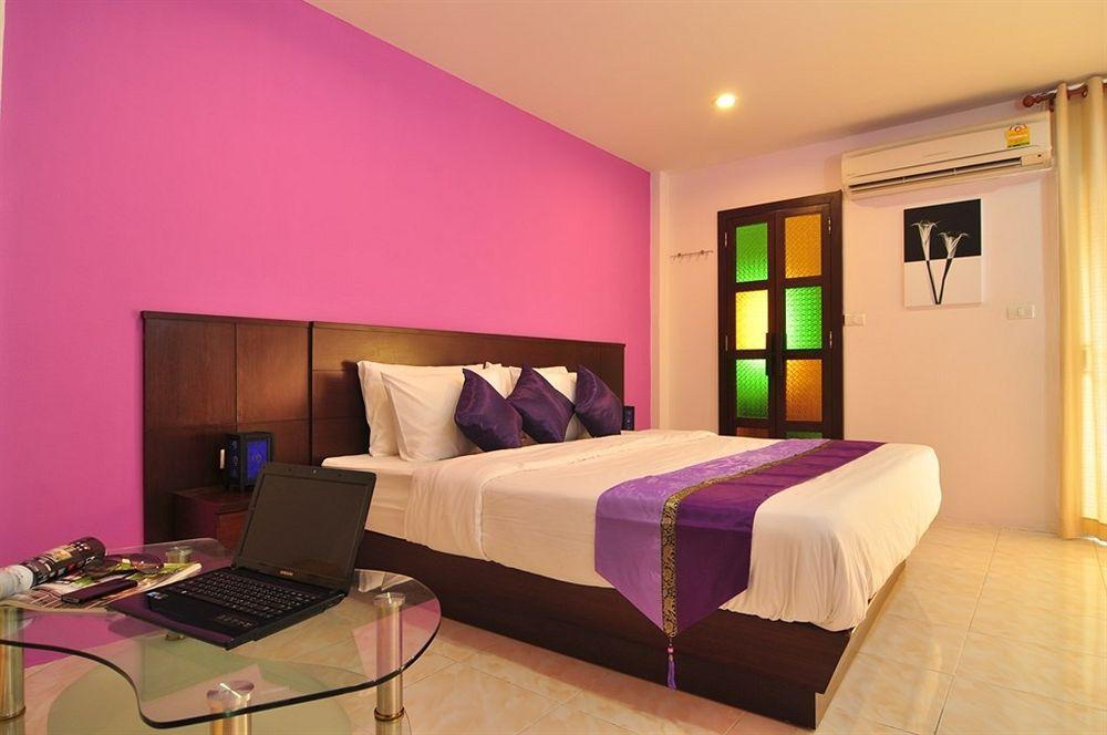 Islanda Boutique Hotel Patong Buitenkant foto