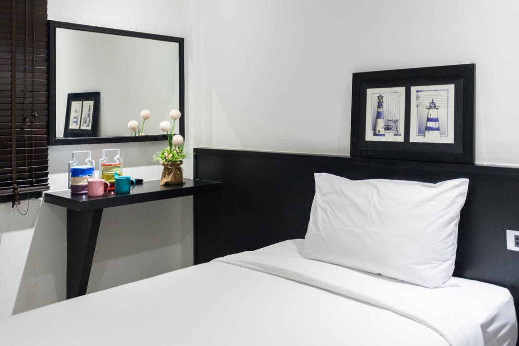Islanda Boutique Hotel Patong Buitenkant foto
