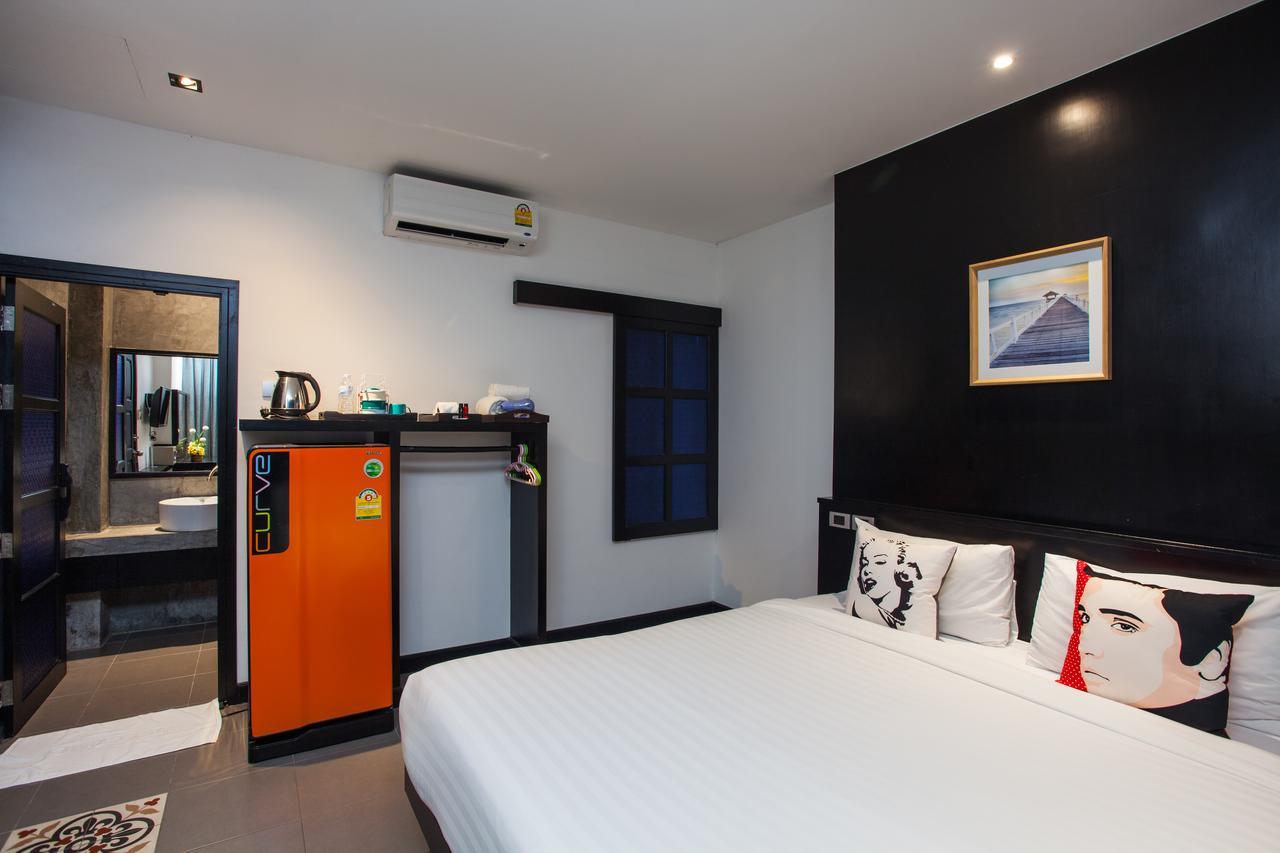 Islanda Boutique Hotel Patong Buitenkant foto